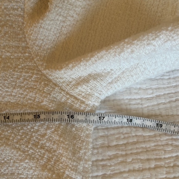 Banana Republic Textured Short Sleeve Top Size XS White - Picture 5 of 12